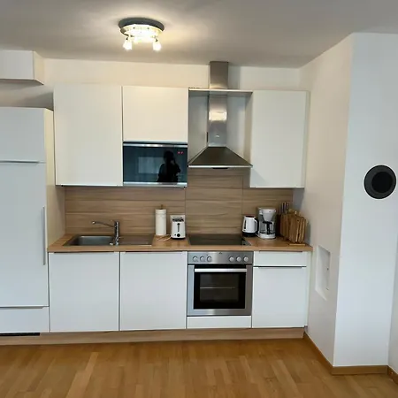 Bis 8 Personen Direkt An Der Skipiste Familienfreundlich , Summer World Appartamento Sonnenalpe Nassfeld