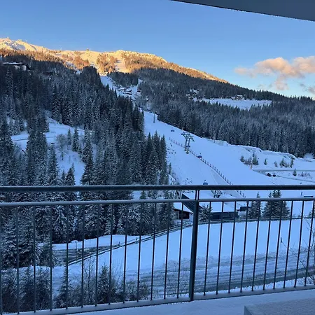 Bis 8 Personen Direkt An Der Skipiste Familienfreundlich , Summer World Appartamento