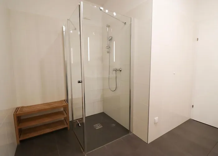 Bis 8 Personen Direkt An Der Skipiste Familienfreundlich , Summer World דירה *