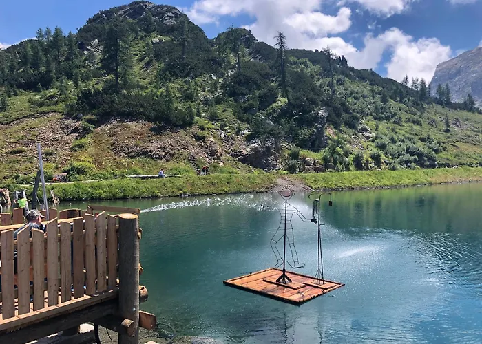 Bis 8 Personen Direkt An Der Skipiste Familienfreundlich , Summer World דירה *