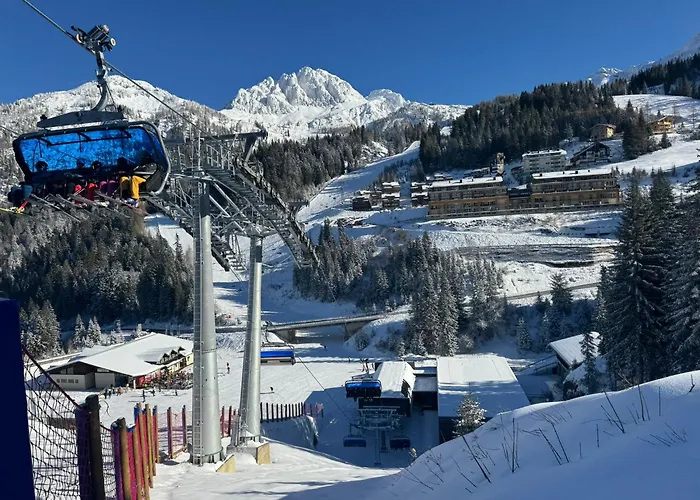 Bis 8 Personen Direkt An Der Skipiste Familienfreundlich , Summer World דירה *